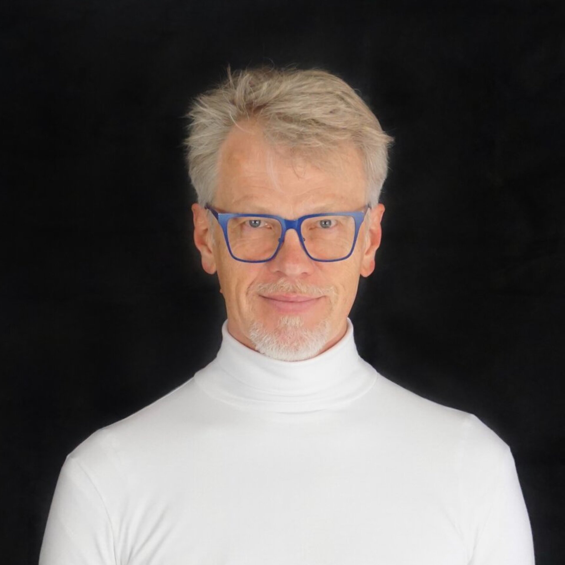 Portraitfoto Norbert Hermanns – Musiktherapeut im Alpreflect