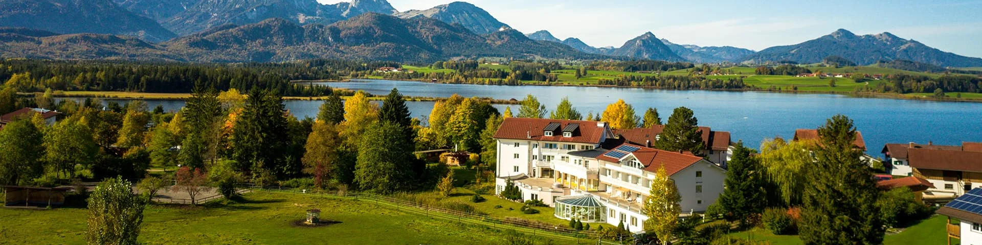 Kneipp-Sanatorium Möst - Luftbild mit Hopfensee